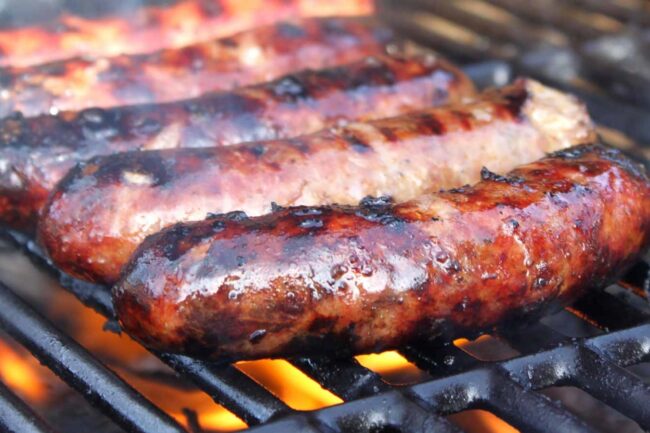 Botifarra op BBQ_Alegre Import.nl Botifarra, Catalaans worstje gegrild op de barbecue