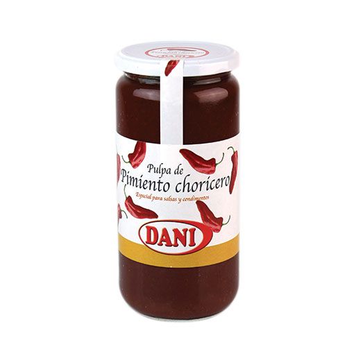 Grote pot met vruchtvlees van de spaanse paprika pimiento choricero van het merk Dani